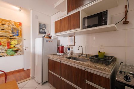 Apartamento para alugar com 73m², 2 quartos e 1 vaga Apartamento para alugar com 73m², 2 quartos e 1 vagaCozinha e Área de Serviço