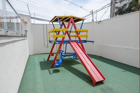 Apartamento para alugar com 73m², 2 quartos e 1 vaga Apartamento para alugar com 73m², 2 quartos e 1 vagaÁrea comum - Playground