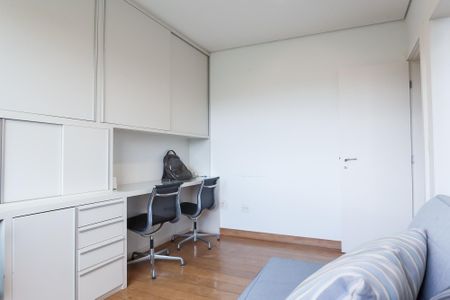 Casa de condomínio à venda com 466m², 4 quartos e 4 vagassuite 1