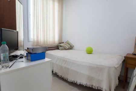 Casa de condomínio à venda com 466m², 4 quartos e 4 vagasQuarto de Serviço