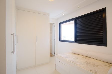 Apartamento para alugar com 100m², 3 quartos e 2 vagasSuíte 2