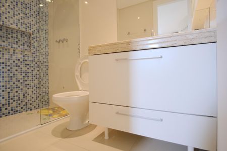 Apartamento para alugar com 100m², 3 quartos e 2 vagasBanheiro da Suíte 1