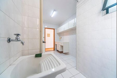 Apartamento à venda com 74m², 3 quartos e 1 vagaÁrea de Serviço