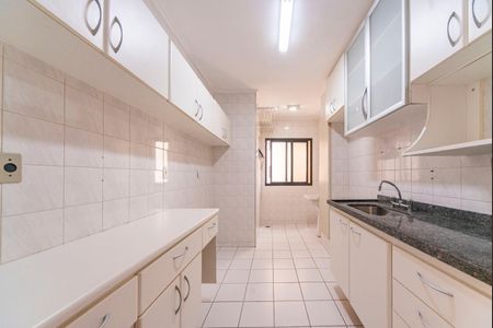Apartamento à venda com 74m², 3 quartos e 1 vagaCozinha 