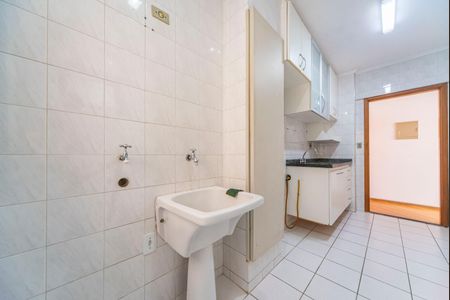 Apartamento à venda com 74m², 3 quartos e 1 vagaÁrea de Serviço