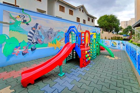 Apartamento à venda com 74m², 3 quartos e 1 vagaÁrea comum - Playground