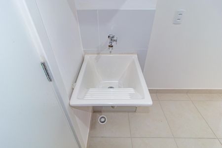 Apartamento para alugar com 27m², 1 quarto e sem vagaDetalhe - Área de Serviço