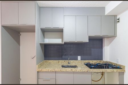Cozinha de apartamento para alugar com 1 quarto, 27m² em Brás, São Paulo