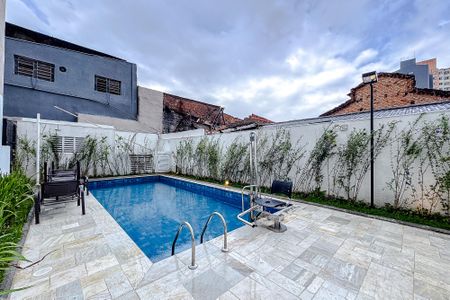 Apartamento para alugar com 27m², 1 quarto e sem vagaÁrea comum - Piscina
