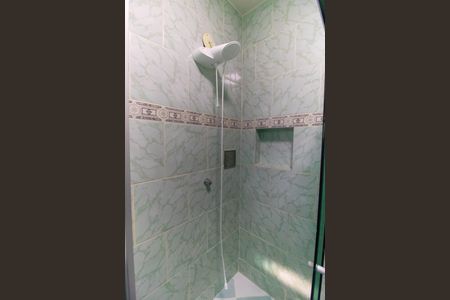 Apartamento à venda com 96m², 2 quartos e sem vagaBanheiro da Suíte