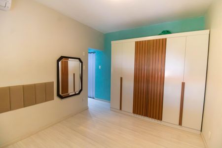 Apartamento à venda com 96m², 2 quartos e sem vagaSuíte 