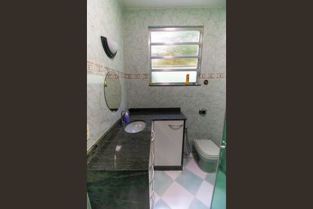 Apartamento à venda com 96m², 2 quartos e sem vagaBanheiro da Suíte