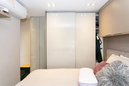 Apartamento à venda com 89m², 2 quartos e 2 vagasQuarto 2