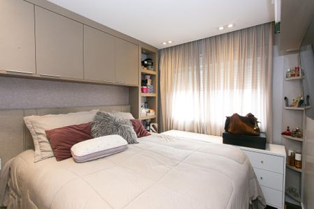 Apartamento à venda com 89m², 2 quartos e 2 vagasQuarto 2