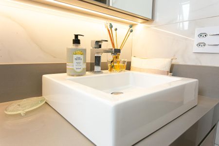 Apartamento à venda com 89m², 2 quartos e 2 vagasBanheiro da Suíte