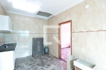 Casa de condomínio à venda com 467m², 7 quartos e 5 vagas Casa de condomínio à venda com 467m², 7 quartos e 5 vagasCozinha