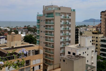 Apartamento para alugar com 179m², 4 quartos e 2 vagas Apartamento para alugar com 179m², 4 quartos e 2 vagasVista