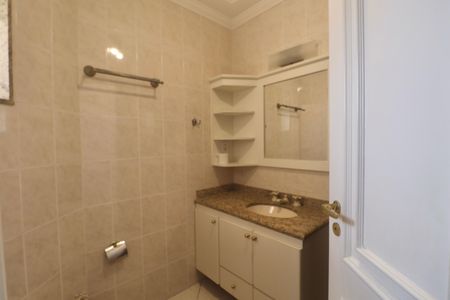 Apartamento para alugar com 179m², 4 quartos e 2 vagas Apartamento para alugar com 179m², 4 quartos e 2 vagasBanheiro Suíte 3