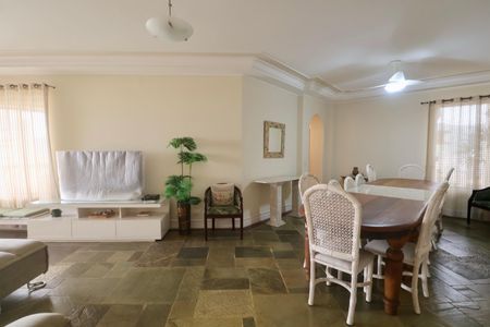 Apartamento para alugar com 179m², 4 quartos e 2 vagas Apartamento para alugar com 179m², 4 quartos e 2 vagasSala