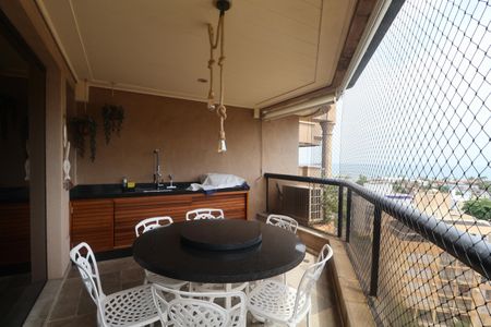 Varanda de apartamento para alugar com 4 quartos, 179m² em Balneario Guarujá, Guarujá