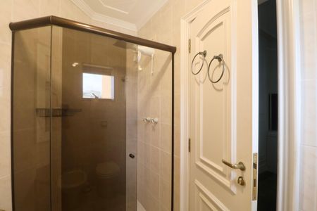 Apartamento para alugar com 179m², 4 quartos e 2 vagas Apartamento para alugar com 179m², 4 quartos e 2 vagasBanheiro Suíte 3