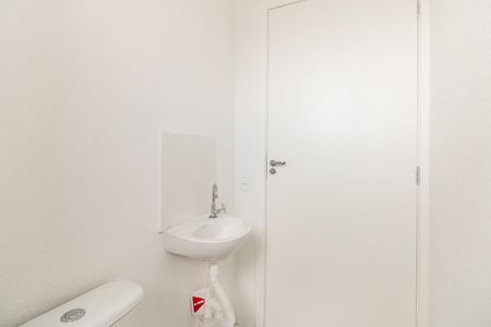 Apartamento para alugar com 44m², 2 quartos e sem vagaBanheiro 