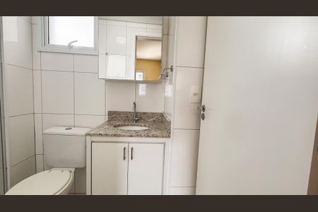 Apartamento à venda com 55m², 2 quartos e 1 vaga Apartamento à venda com 55m², 2 quartos e 1 vagaBanheiro da Suíte