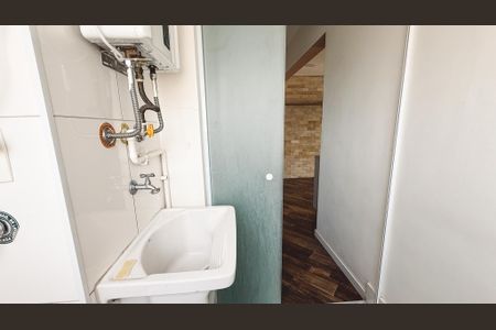 Apartamento à venda com 55m², 2 quartos e 1 vaga Apartamento à venda com 55m², 2 quartos e 1 vagaÁrea de Serviço