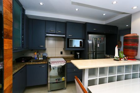 Apartamento à venda com 62m², 1 quarto e 2 vagas Apartamento à venda com 62m², 1 quarto e 2 vagasCozinha