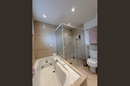 Apartamento à venda com 190m², 3 quartos e 4 vagasBanheiro Suíte 1