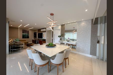 Apartamento à venda com 190m², 3 quartos e 4 vagasSala