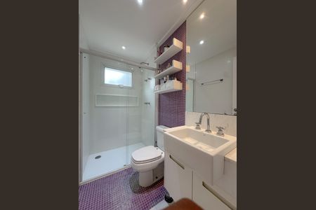 Apartamento à venda com 190m², 3 quartos e 4 vagasBanheiro Suíte 2