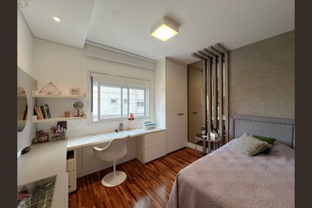 Apartamento à venda com 190m², 3 quartos e 4 vagasSuíte 2