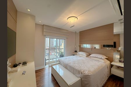 Apartamento à venda com 190m², 3 quartos e 4 vagasSuíte 1