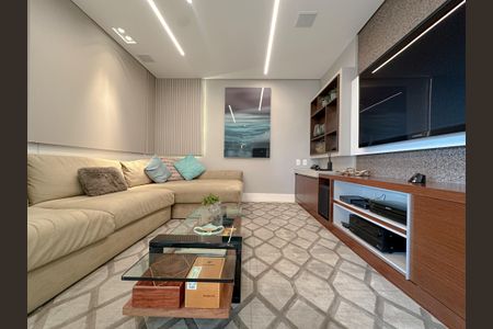 Apartamento à venda com 190m², 3 quartos e 4 vagasSala