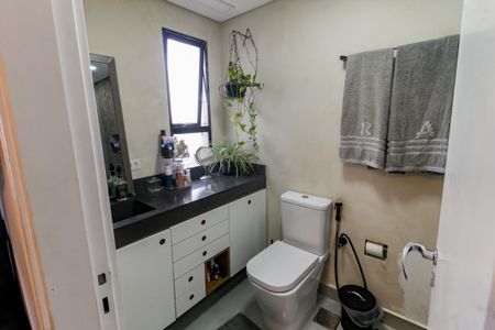 Apartamento à venda com 92m², 3 quartos e 2 vagasBanheiro da Suíte