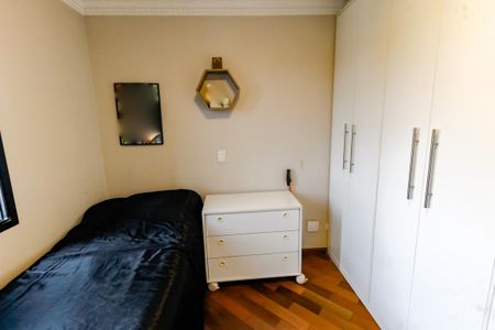 Apartamento à venda com 92m², 3 quartos e 2 vagasQuarto 2 - Armários