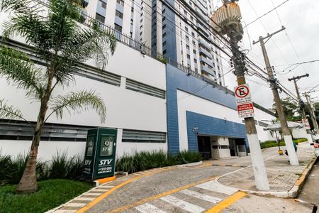 Apartamento à venda com 92m², 3 quartos e 2 vagasFachada e portaria 2