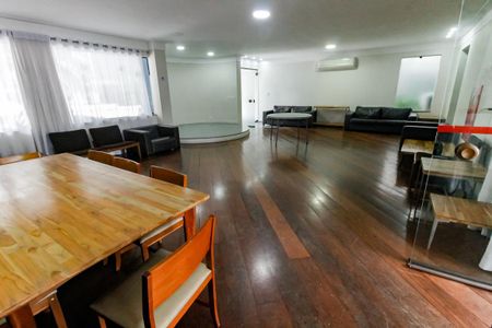 Apartamento à venda com 92m², 3 quartos e 2 vagasÁrea comum - Salão de festas