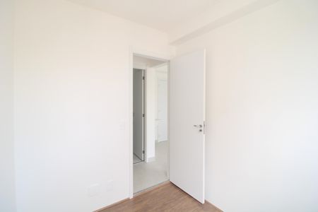Quarto 1 de apartamento para alugar com 2 quartos, 33m² em Socorro, São Paulo