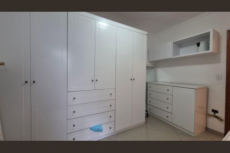 Apartamento à venda com 176m², 3 quartos e 2 vagas Apartamento à venda com 176m², 3 quartos e 2 vagasQuarto 2