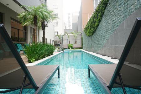 Studio à venda com 24m², 1 quarto e sem vagaÁrea comum - Piscina