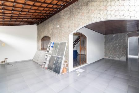 Casa para alugar com 219m², 3 quartos e 2 vagasÁrea externa