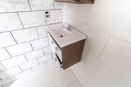 Casa para alugar com 219m², 3 quartos e 2 vagasBanheiro 1