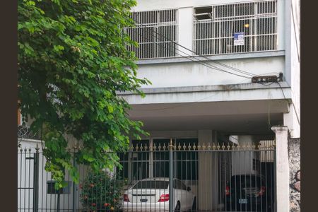 Apartamento para alugar com 68m², 2 quartos e sem vaga Apartamento para alugar com 68m², 2 quartos e sem vagaFachada e portaria