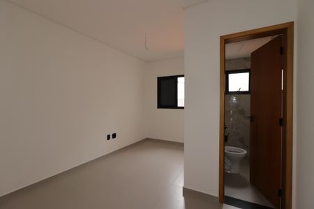 Casa à venda com 200m², 4 quartos e 2 vagasSuíte 1