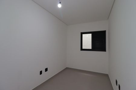 Casa à venda com 200m², 4 quartos e 2 vagasSuíte 2