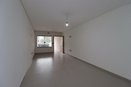 Casa à venda com 200m², 4 quartos e 2 vagasSala