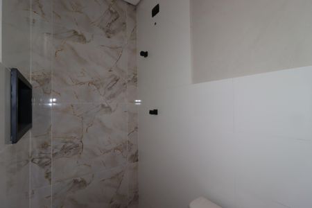 Casa à venda com 200m², 4 quartos e 2 vagasBanheiro da Suíte 2