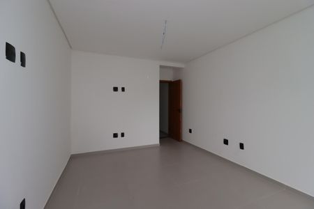 Casa à venda com 200m², 4 quartos e 2 vagasSuíte 3